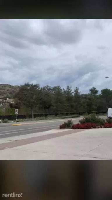Main picture of 31579 Lindero Canyon Rd