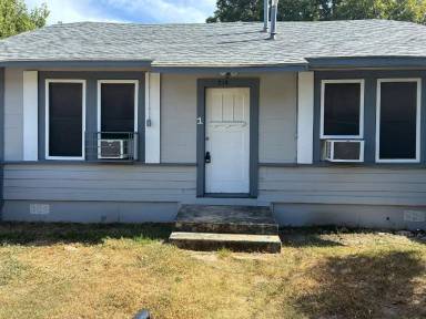 Main picture of 214 E Huff Ave
