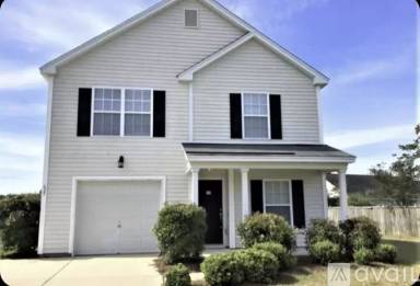 Main picture of 615 Silver Moss Dr