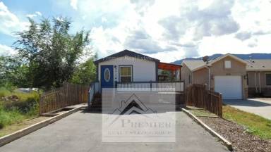 Main picture of 2417 W Cache La Poudre St