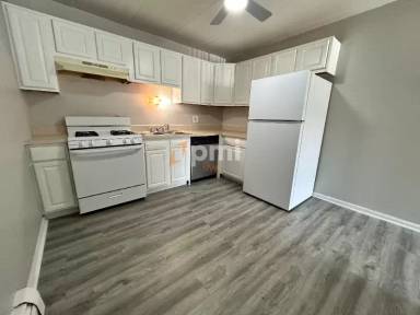 Main picture of 105 Harrington Ave