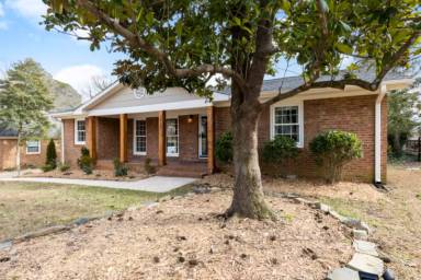 Main picture of 1412 Woodberry Rd