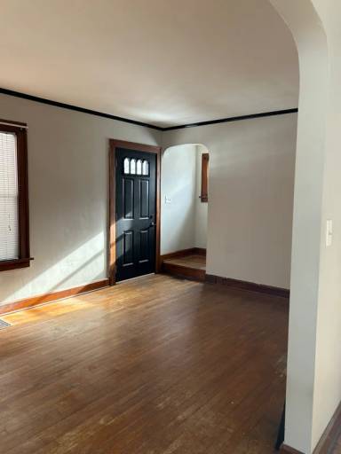 Main picture of 1072 Willard Ave SE