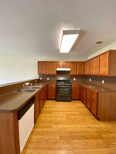 Main picture of 2802 Iris Valley Way