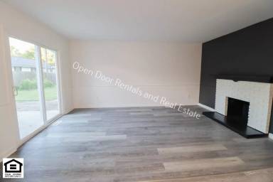 Main picture of 6820 Raintree Rd
