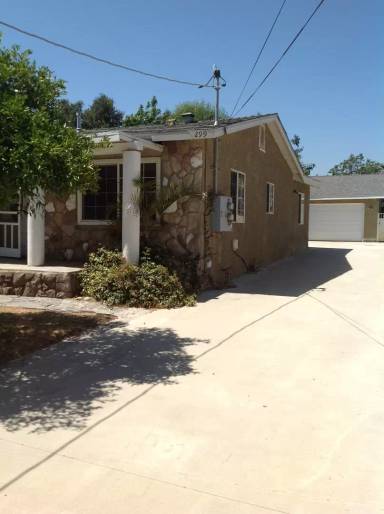 Main picture of 297 W Claremont St