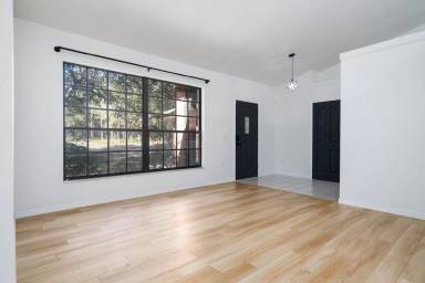 Main picture of 3399 Quail Dr