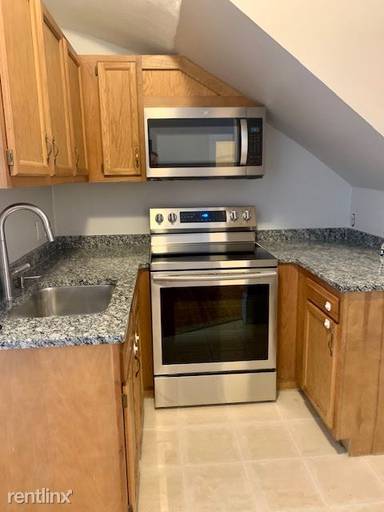 Main picture of 95 E Brookline St