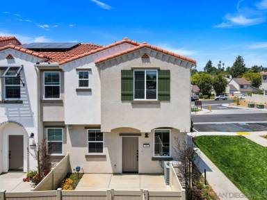 Main picture of 135 Avenida Chapala