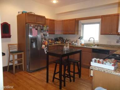 Main picture of 5-65 Mapleton St
