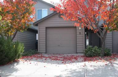 Main picture of 2743 NE Mesa Ct