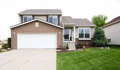 Main picture of 16144 Cottonwood Ave