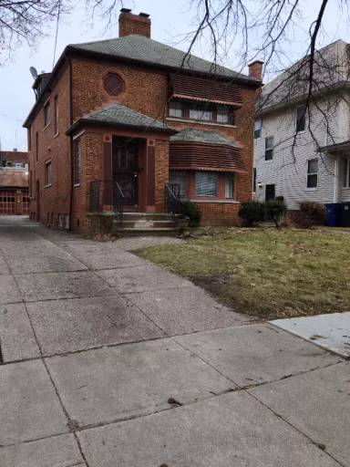 Main picture of 2617 E 130th St