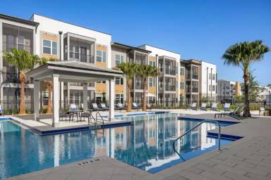 Main picture of 2211 Amble Way