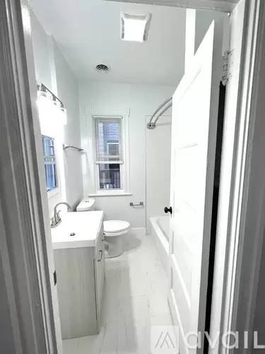 Main picture of 518 Shepherd St NW