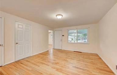 Main picture of 768 Geneva St