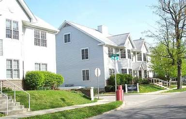 Main picture of 351 S Madison St