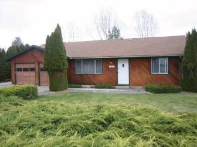 Main picture of 2871 NE Tennessee Ln