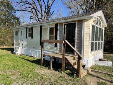 Main picture of 119 Ray Cir