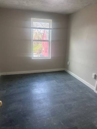 Main picture of 2163 E 84th St