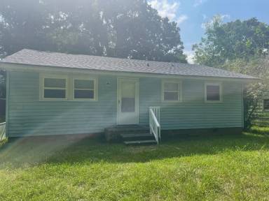 Main picture of 2333 Falcon Rd