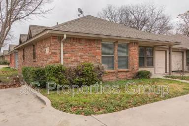 Main picture of 145 Stewart Bend Ct