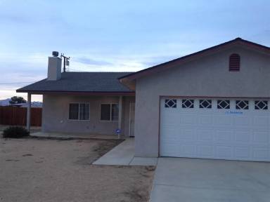 Main picture of 8901 Nipa Ave
