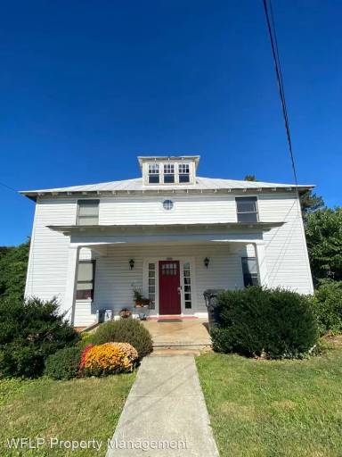 Main picture of 180 Washington St