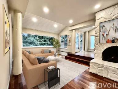 Main picture of 7765 Claremont Ave