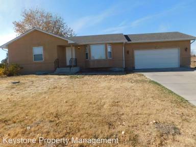 Main picture of 659 S Burro Dr