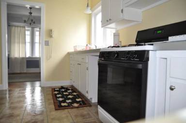 Main picture of 70 Hillendale St