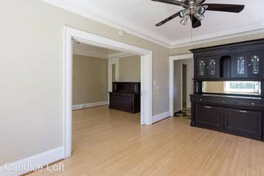 Main picture of 1130 NE 1st Ave