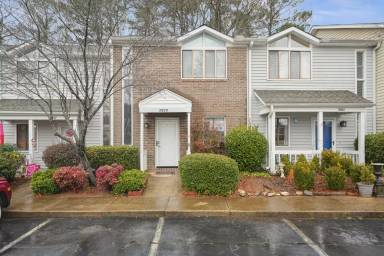 Main picture of 5891 Shady Grove Cir