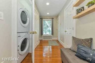 Main picture of 18 Hale St