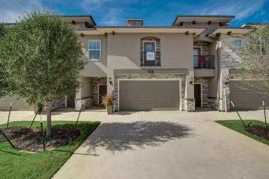 Main picture of 3425 Summerway Dr