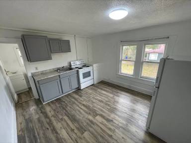 Main picture of 602 Emma St