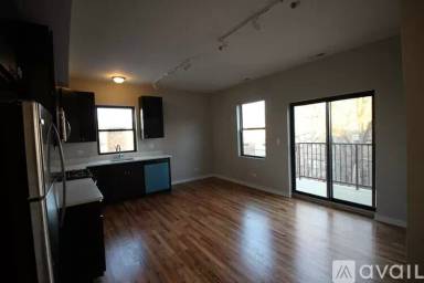 Main picture of 4613 N Kedzie Ave