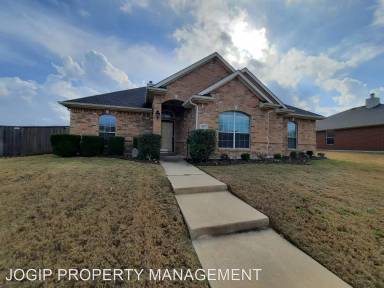 Main picture of 3697 Juniper Hills Dr