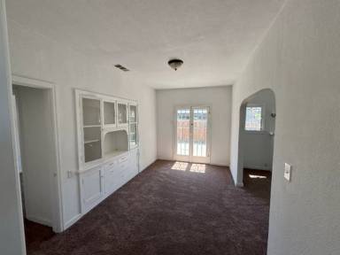 Main picture of 3410 Comer Ave