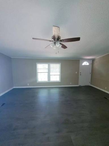 Main picture of 5510 Lexington Rd