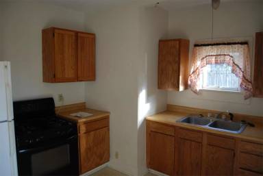 Main picture of 1209 S Perkins Ave