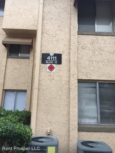 Main picture of 4403 S Semoran Blvd