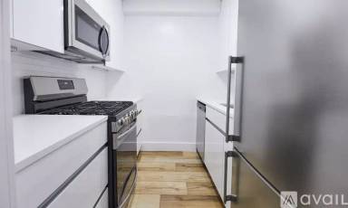 Main picture of 330 W 58th St Apartments