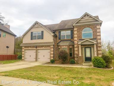 Main picture of 4006 Lakewood Dr