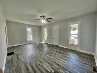 Main picture of 514 Woodland Ave
