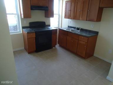 Main picture of 6116 Washington Ave