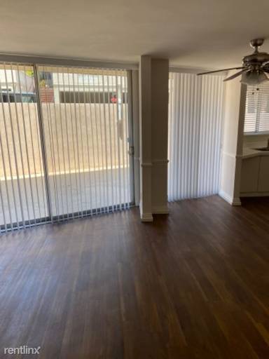 Main picture of 7100 Hillside Ave
