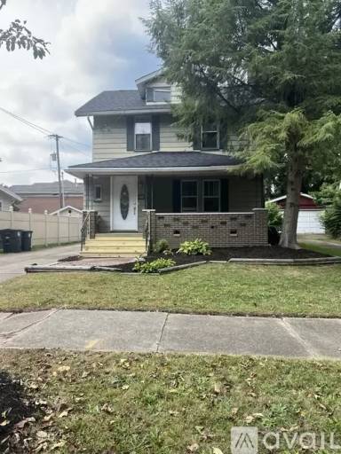 Main picture of 1048 Oakland Ave