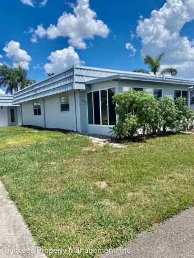 Main picture of 202 Bedford Trl