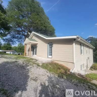 Main picture of 192 Elm Grove Rd